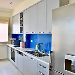 Seaside Serenity Apartment Vlore